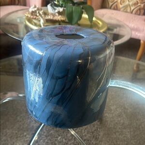 Vintage Nielsen’s Ceramic Luxurious Blue Tissue Holder with Gold Veins